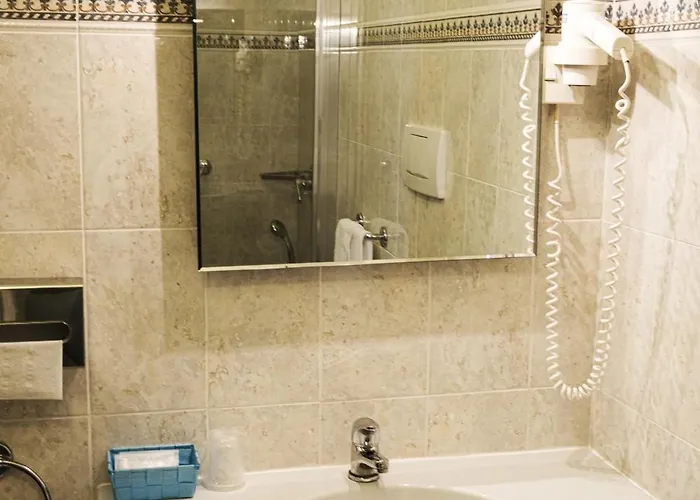 Отель Sonenga Менаджо