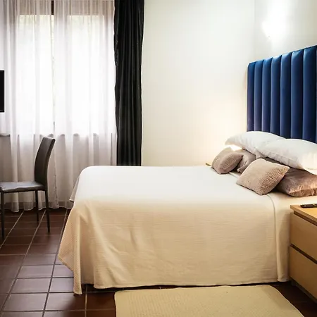 苏恩纳加酒店 酒店 3*