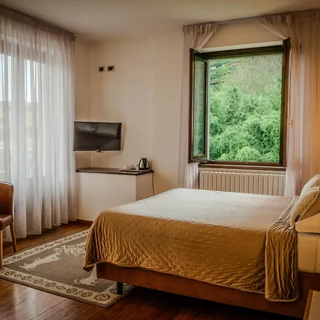 Sonenga Hotel 3*
